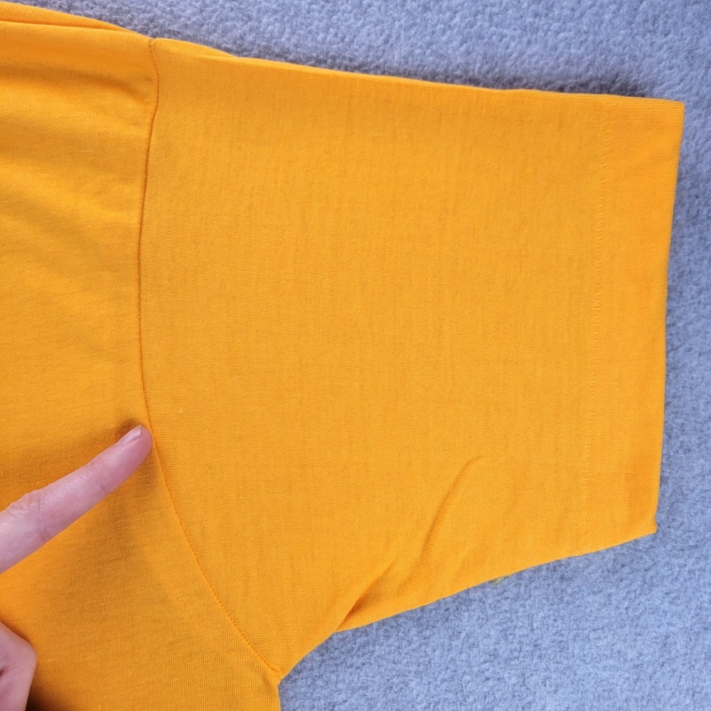 Screen Stars T-Shirt Mens Large Gold Yellow Vintage 80s Single Stitch Blank USA - Picture 9 of 10